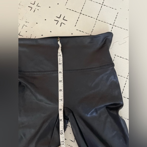 Spanx Faux Leather Leggings Small - Picture 10 of 14